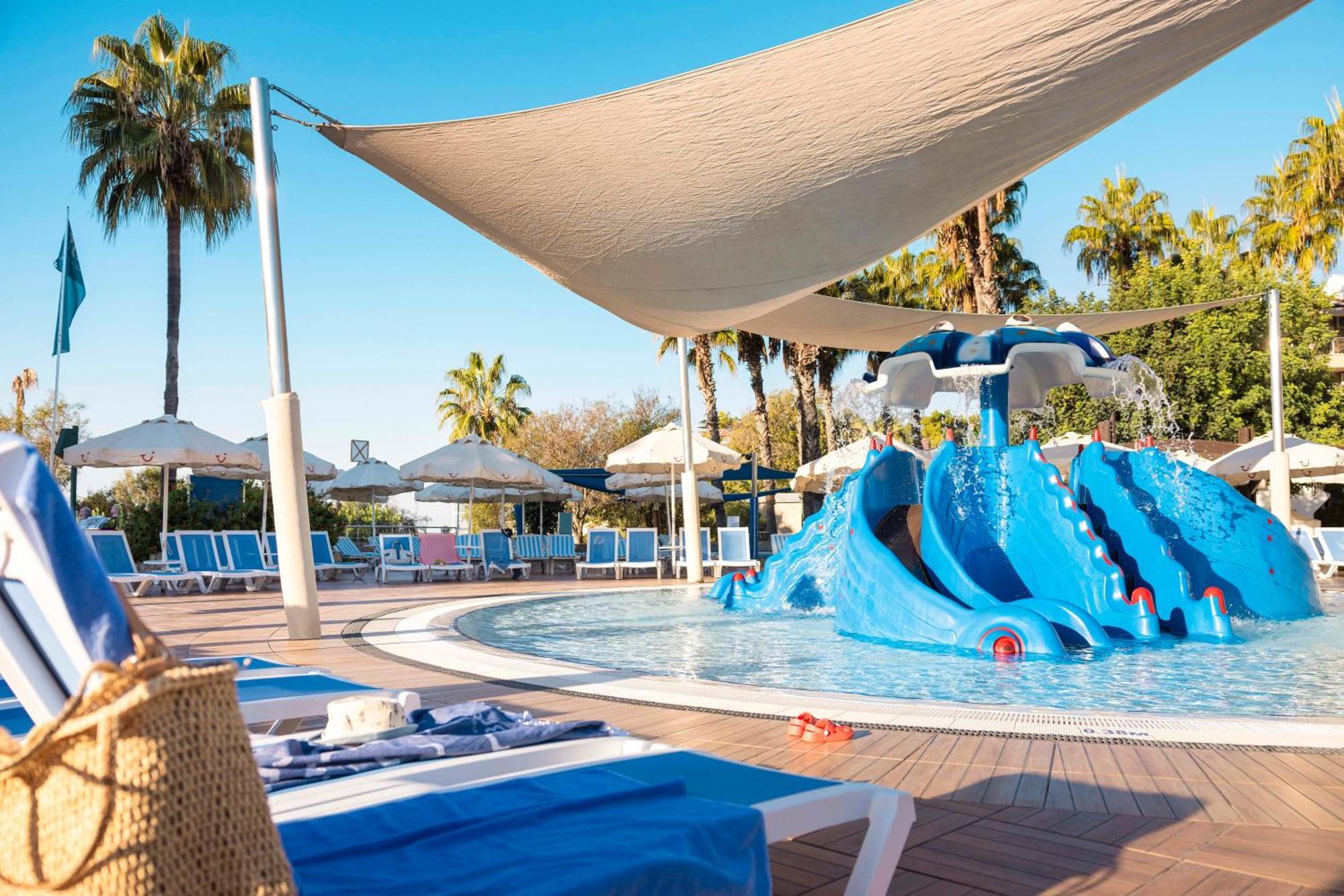 Tui Blue Pascha Bay Otel Konaklı Dış mekan fotoğraf